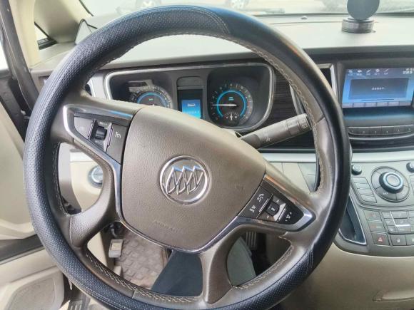 [青岛·鲁U] 二手别克别克GL82011款 3.0L XT豪华商务旗舰版