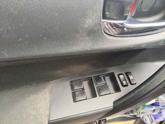 [成都·川A] 二手丰田雷凌2016款 双擎 1.8H GS E-CVT精英天窗版