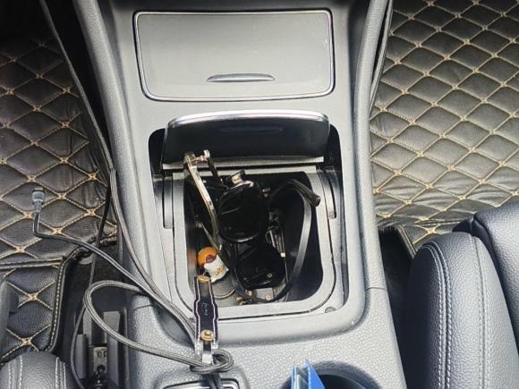 [上海·沪B] 二手奔驰奔驰CLA2017款 改款 CLA 200 时尚型