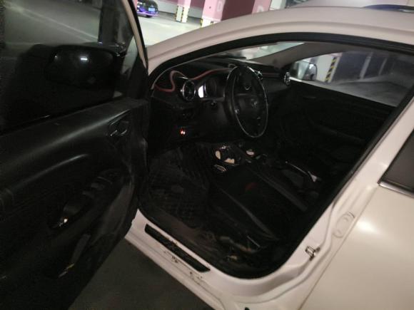 [青岛·鲁D] 二手东南东南DX32018款 1.5L 手动旗舰型