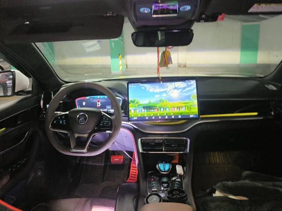 [广州·粤A] 二手比亚迪宋PLUS新能源2021款 DM-i 100KM 四驱旗舰PLUS