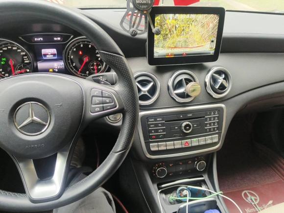 [杭州·浙A] 二手奔驰奔驰GLA2017款 GLA 220 4MATIC 豪华型