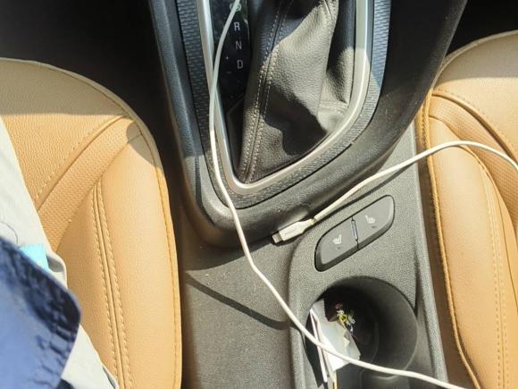 [青岛·鲁B] 二手别克阅朗2018款 18T 自动旗舰型