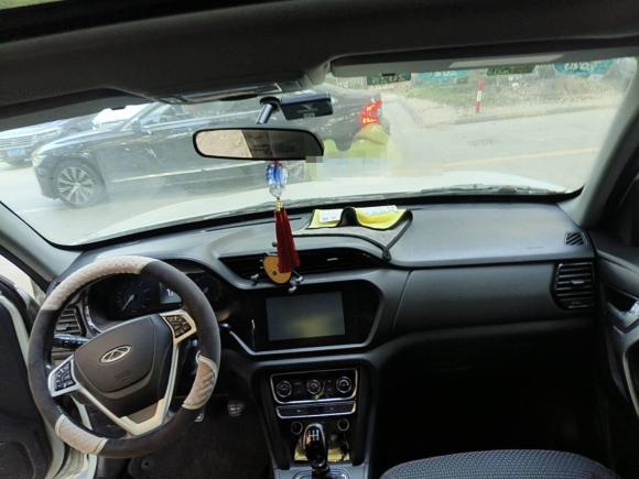 [上海·皖S] 二手奇瑞瑞虎32016款 1.6L 手动智尚版