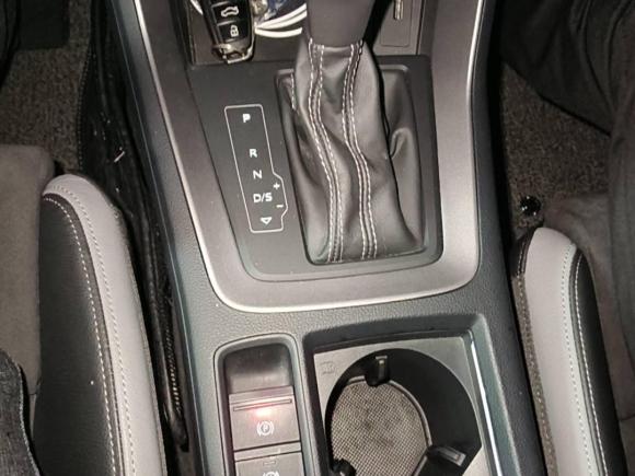 [上海·沪G] 二手奥迪奥迪Q32019款 40 TFSI 时尚动感型