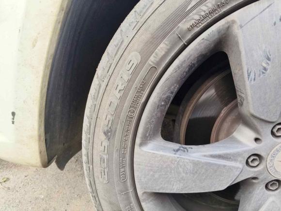 [南京·苏A] 二手奔驰奔驰GLK级2013款 GLK 300 4MATIC 动感天窗型