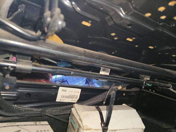 [深圳·粤B] 二手大众途安2013款 1.4T 手动舒适版5座