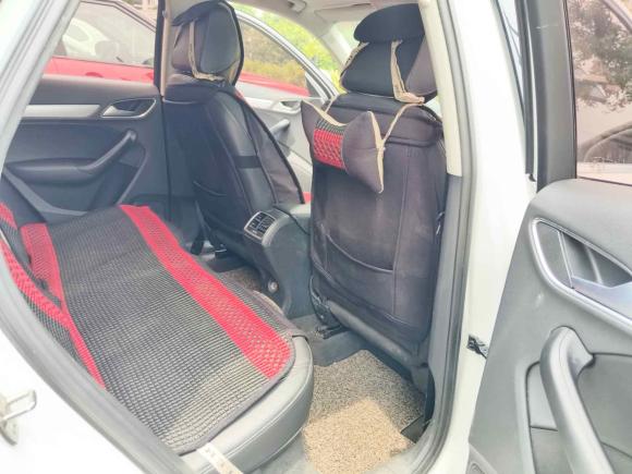 [杭州·浙A] 二手奥迪奥迪Q32016款 30 TFSI 时尚型