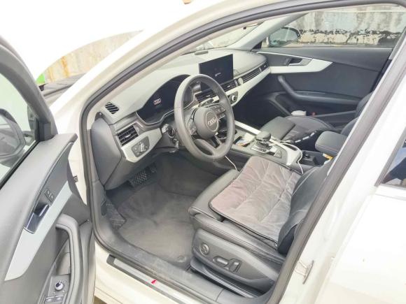 [广州·粤E] 二手奥迪奥迪A4L2022款 40 TFSI 时尚动感型