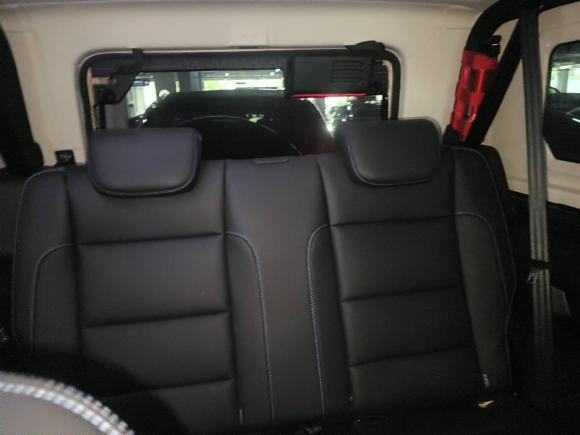 [上海·沪F] 二手北京北京BJ402024款 2.0T 致敬2020荣耀版