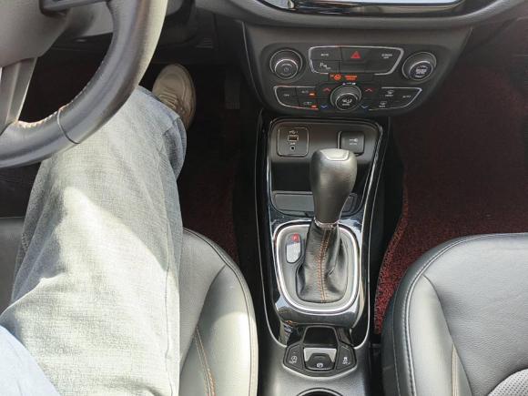 [义乌·浙G] 二手Jeep指南者2019款 220T 自动家享版