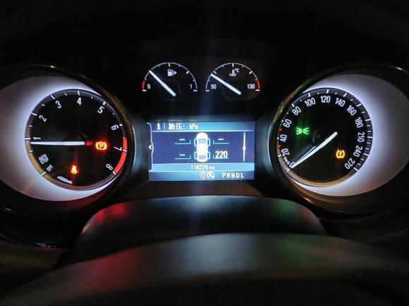 [杭州·浙A] 二手别克威朗2015款 三厢 15S 自动领先型