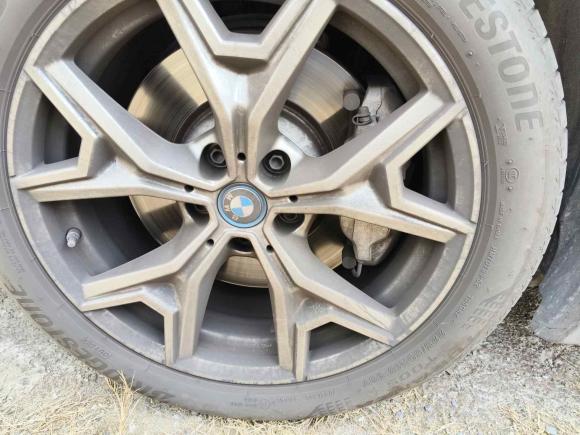 [上海·沪A] 二手宝马宝马i32022款 eDrive 35 L