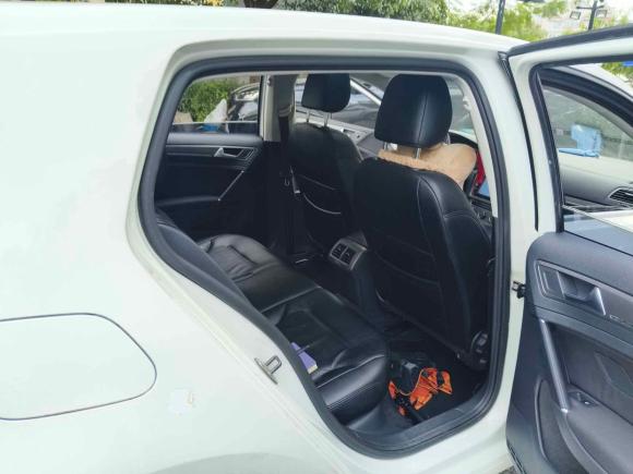 [上海·沪A] 二手大众高尔夫2015款 1.6L 自动舒适型