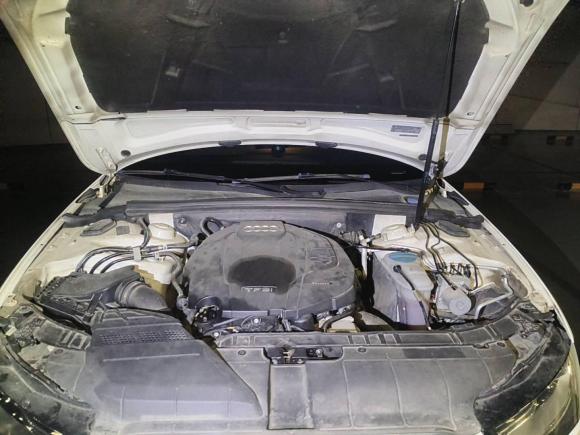 [武汉·鄂W] 二手奥迪奥迪A4L2015款 35 TFSI 自动标准型