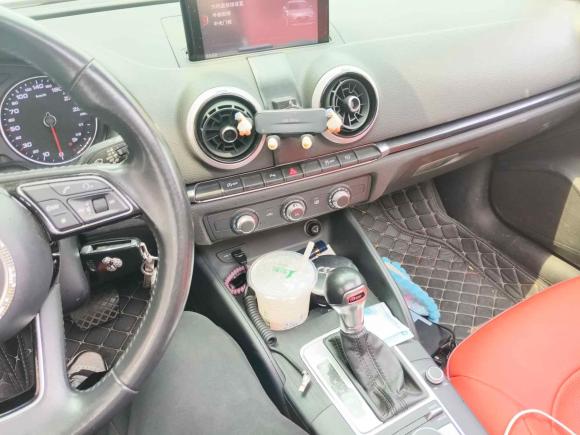 [台州·浙J] 二手奥迪奥迪A32017款 Limousine 35 TFSI 时尚型