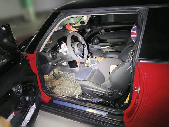 [上海·沪B] 二手MINIMINI2023款 2.0T COOPER S 艺术家