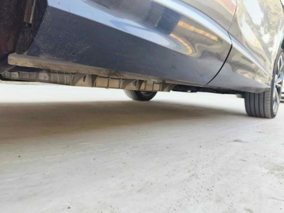 [上海·沪A] 二手荣威荣威RX5新能源2023款 eRX5 超混尊荣版