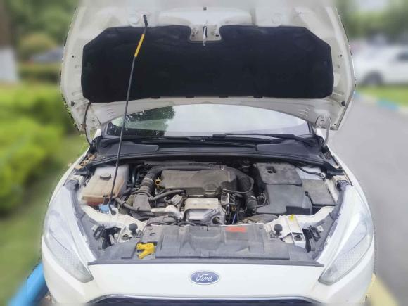 [宁波·浙B] 二手福特福克斯2015款 两厢 EcoBoost 125 自动超能风尚型