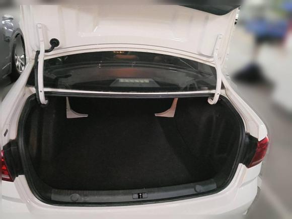 [广州·粤A] 二手大众朗逸2015款 1.6L 自动舒适版