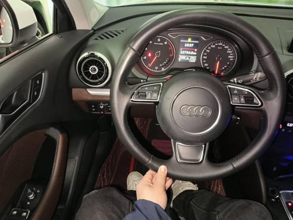 [无锡·苏N] 二手奥迪奥迪A32014款 Sportback 40 TFSI S line 舒适型