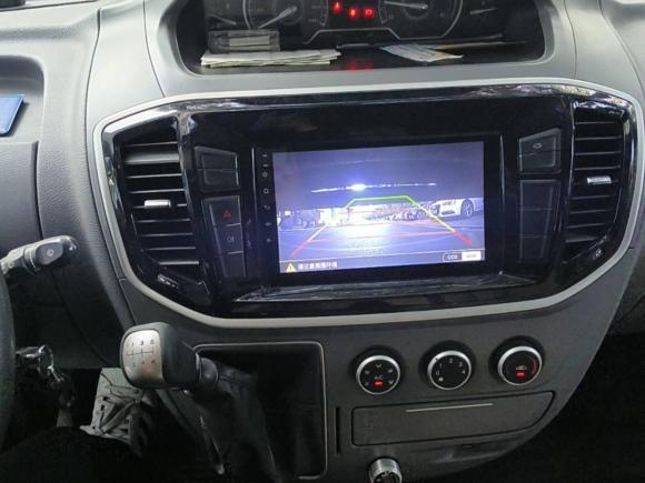 [湖州·苏E] 二手上汽大通MAXUS新途V802021款 2.0T 手动经典傲运通长轴中顶6/7/8/9座