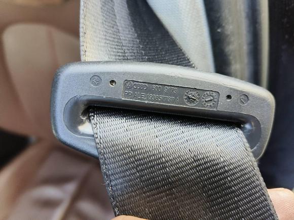 [青岛·鲁B] 二手奥迪奥迪A6L2018款 30周年年型 35 TFSI 时尚型