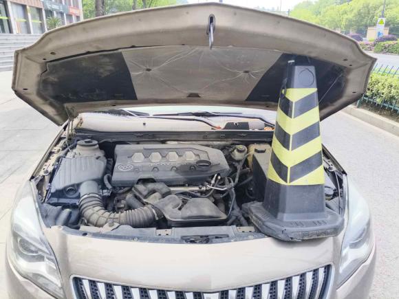 [杭州·浙A] 二手别克君威2014款 2.0L 领先时尚型