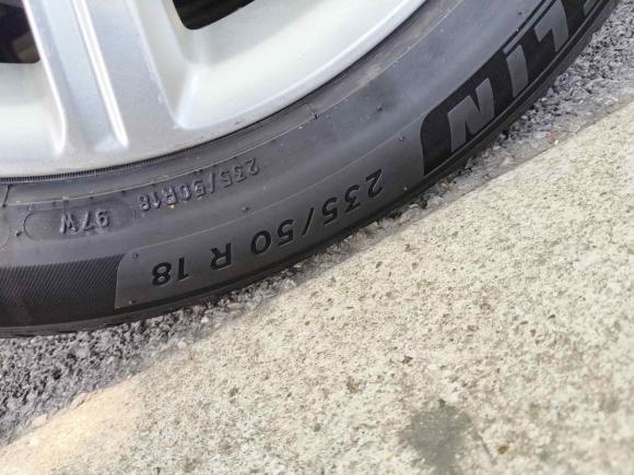 [上海·沪A] 二手荣威荣威e9502017款 50T 混动互联行政版