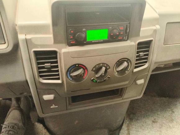 [上海·沪A] 二手依维柯依维柯得意2014款 2.8T-A35 NJ6494ACZ43S4