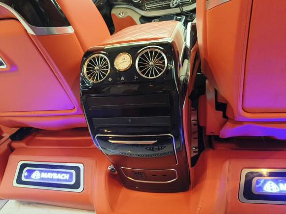 [广州·粤A] 二手奔驰威霆2021款 2.0T 商务版 7座