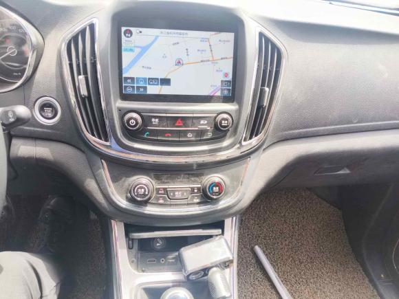 [杭州·浙M] 二手宝骏宝骏5602015款 1.8L 手动豪华型