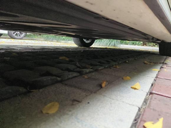 [杭州·浙A] 二手奔驰奔驰E级2017款 E 300 L 运动时尚型