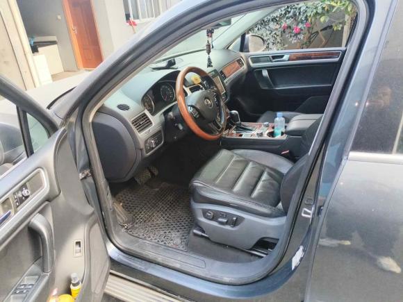 [宁波·浙B] 二手大众途锐2011款 3.0TSI 豪华型