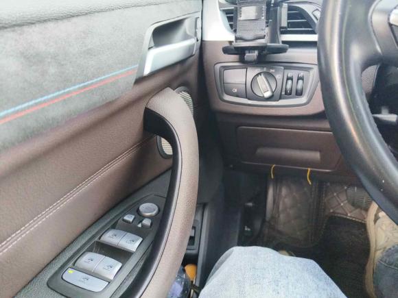 [佛山·粤A] 二手宝马宝马X12022款 sDrive25Li 领先型