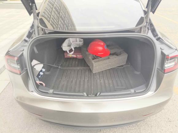 [无锡·苏B] 二手特斯拉Model 32022款 后轮驱动版