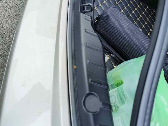 [南昌·赣A] 二手宝马宝马5系2014款 525Li 豪华设计套装