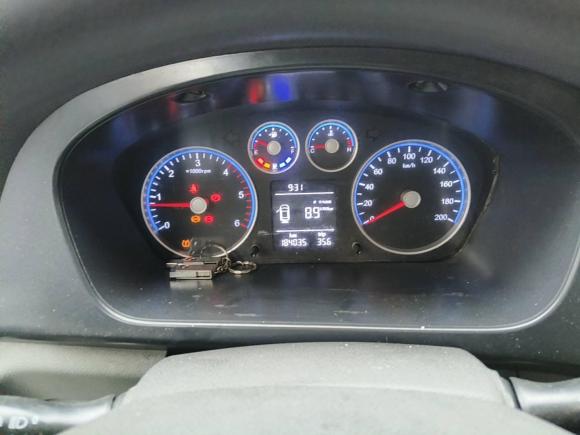 [无锡·苏B] 二手福田图雅诺2021款 2.0T手动通途长轴中顶5/6/7座4F20TC3