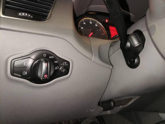 [深圳·粤B] 二手奥迪奥迪Q52012款 2.0TFSI 技术型