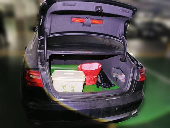 [无锡·苏B] 二手奥迪奥迪A6L2015款 30 FSI 百万纪念舒享型