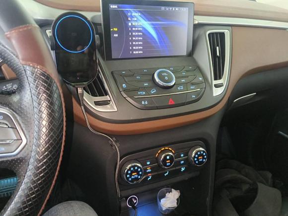 [广州·粤A] 二手东南东南DX72015款 1.5T 自动尊贵型