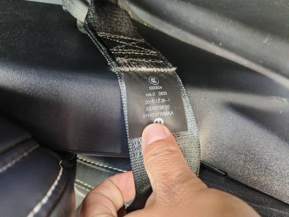 [青岛·鲁B] 二手Jeep自由光2016款 2.4L 专业智能版