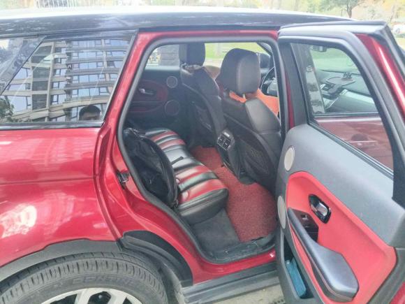 [成都·川A] 二手路虎揽胜极光2014款 2.0T 5门耀动版