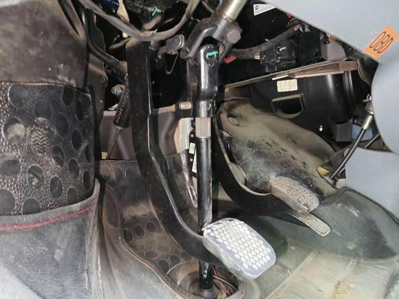 [宁波·浙B] 二手大通新途V802021款 2.0T 手动经典傲运通短轴中顶5/6座