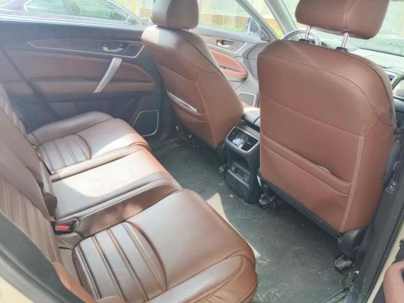 [南通·苏F] 二手本田本田UR-V2017款 370TURBO 四驱尊耀版 国V