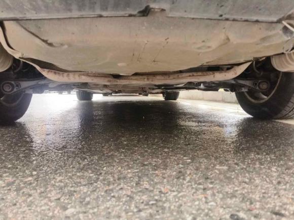 [西安·津N] 二手奥迪奥迪A6L2011款 2.0 TFSI 自动标准型