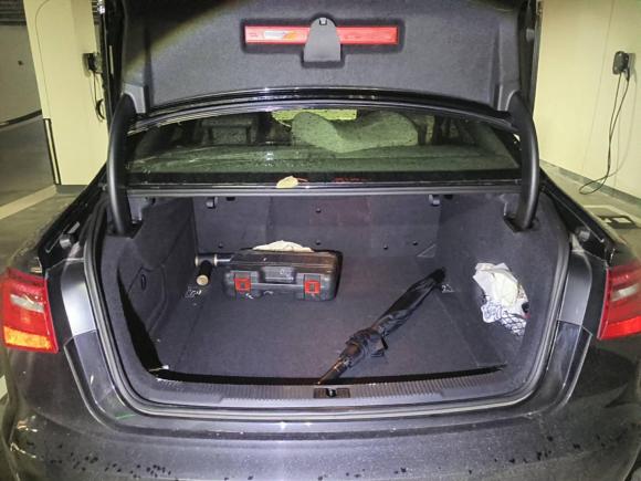 [成都·川A] 二手奥迪奥迪A6L2015款 30 FSI 百万纪念舒享型