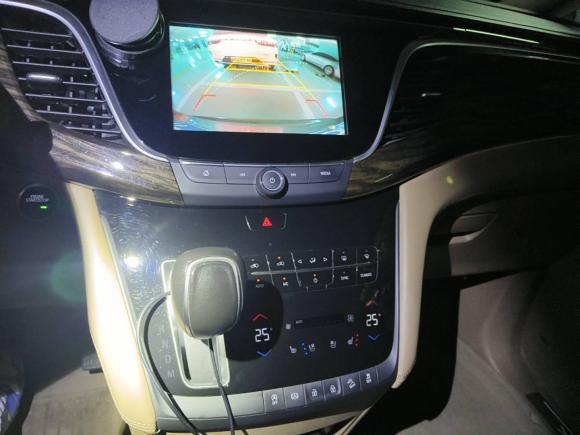 [上海·沪L] 二手别克别克GL82017款 ES 28T 旗舰型 国V