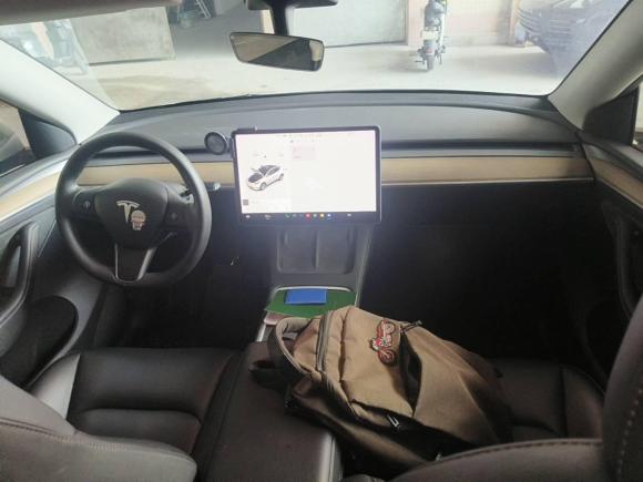 [广州·粤A] 二手特斯拉Model Y2021款 标准续航后驱版