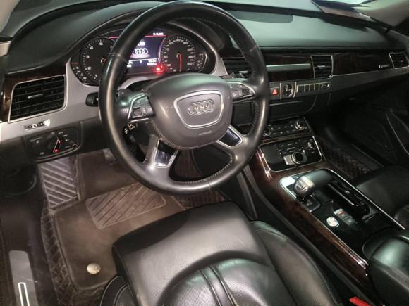 [济南·鲁A] 二手奥迪奥迪A82011款 A8L 3.0 TFSI quattro豪华型(213kW)